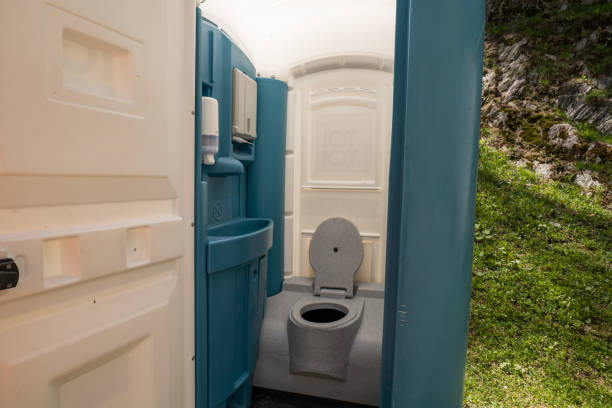 Best Construction site porta potty rental  in Lisbon, IA