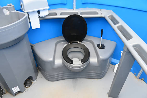 Best Porta potty rental near me  in Lisbon, IA