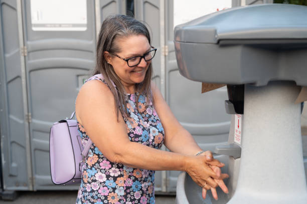 Best Portable restroom trailer rental  in Lisbon, IA